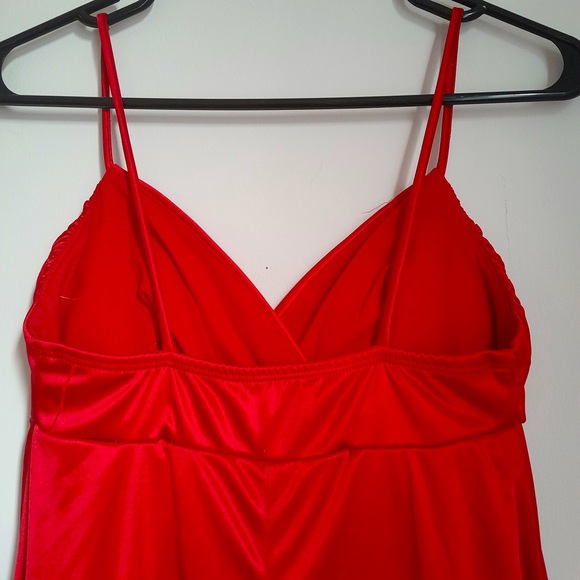 Red dress XS - Picture 4 of 7
